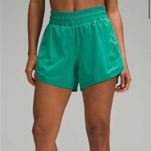 NWT Lululemon Track that 5” High Rise Cascadia Green - Size 6